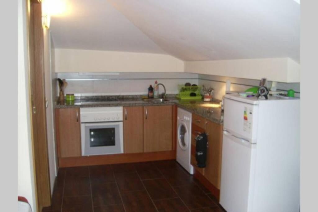 Apartamentosarturo Llanes Laplaza Atico Centrico Εξωτερικό φωτογραφία